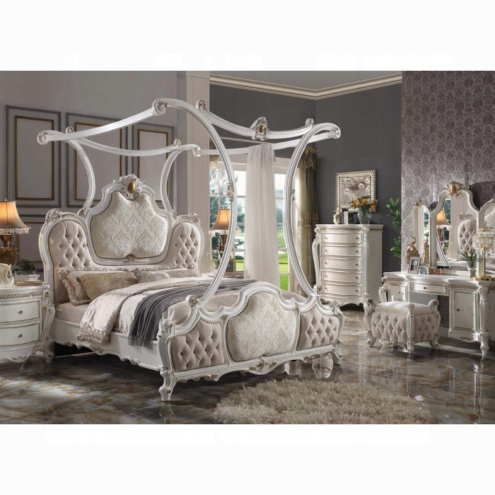 The Aurelia Heirloom Canopy Bed by Reylani Family Furniture