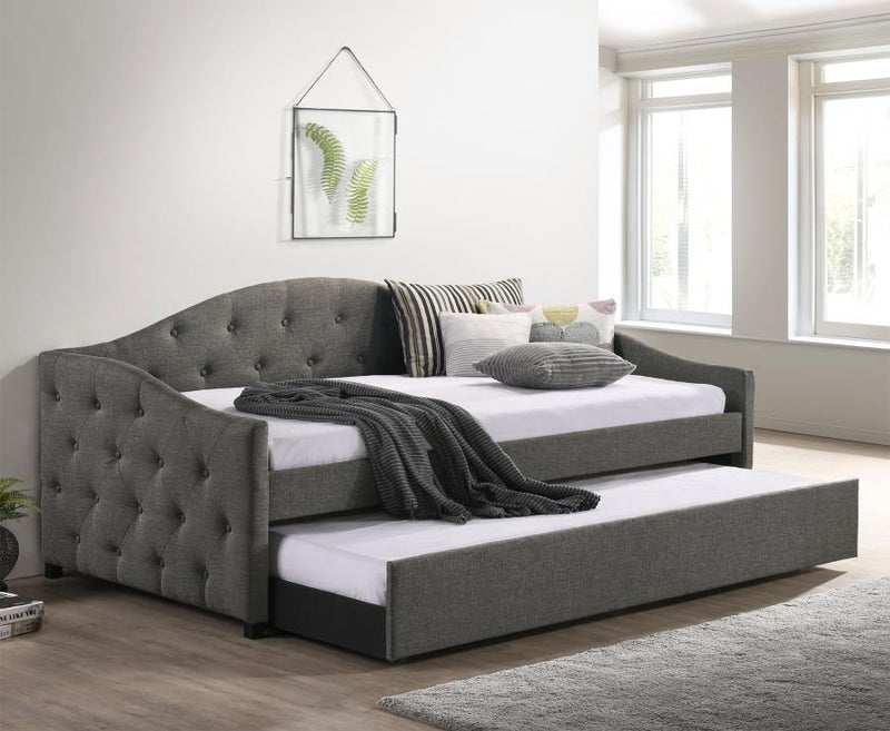 The Ellery Grace Transitional Twin Daybed & Trundle by Clayson Design