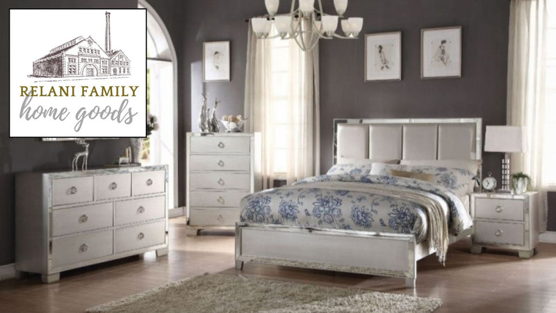 The Sorelle Platinum Mirror-Trim Bed by Reylani Family Furniture