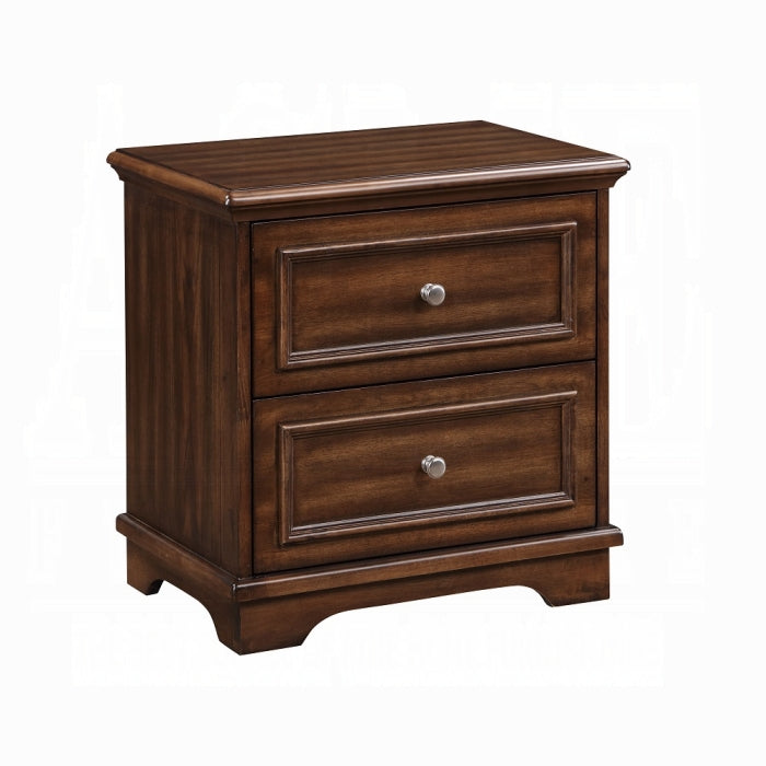 The Franklin Grove 4-Piece Wood Bedroom Set by Relani Family Furniture