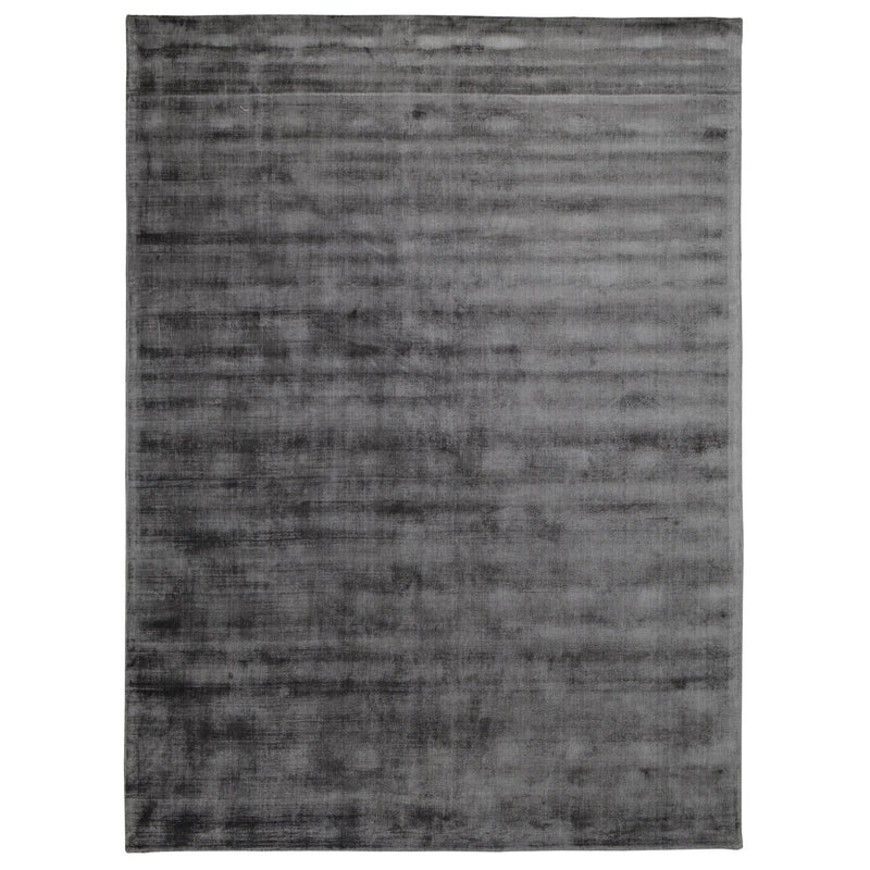 Ermias Rug