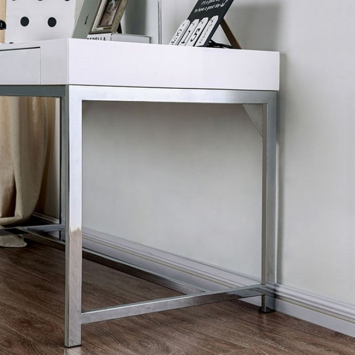 Adrianna Desk